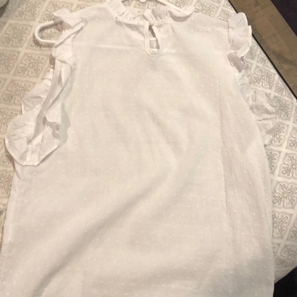 White Ruffle Sleeve Tank - Picture 2 of 4